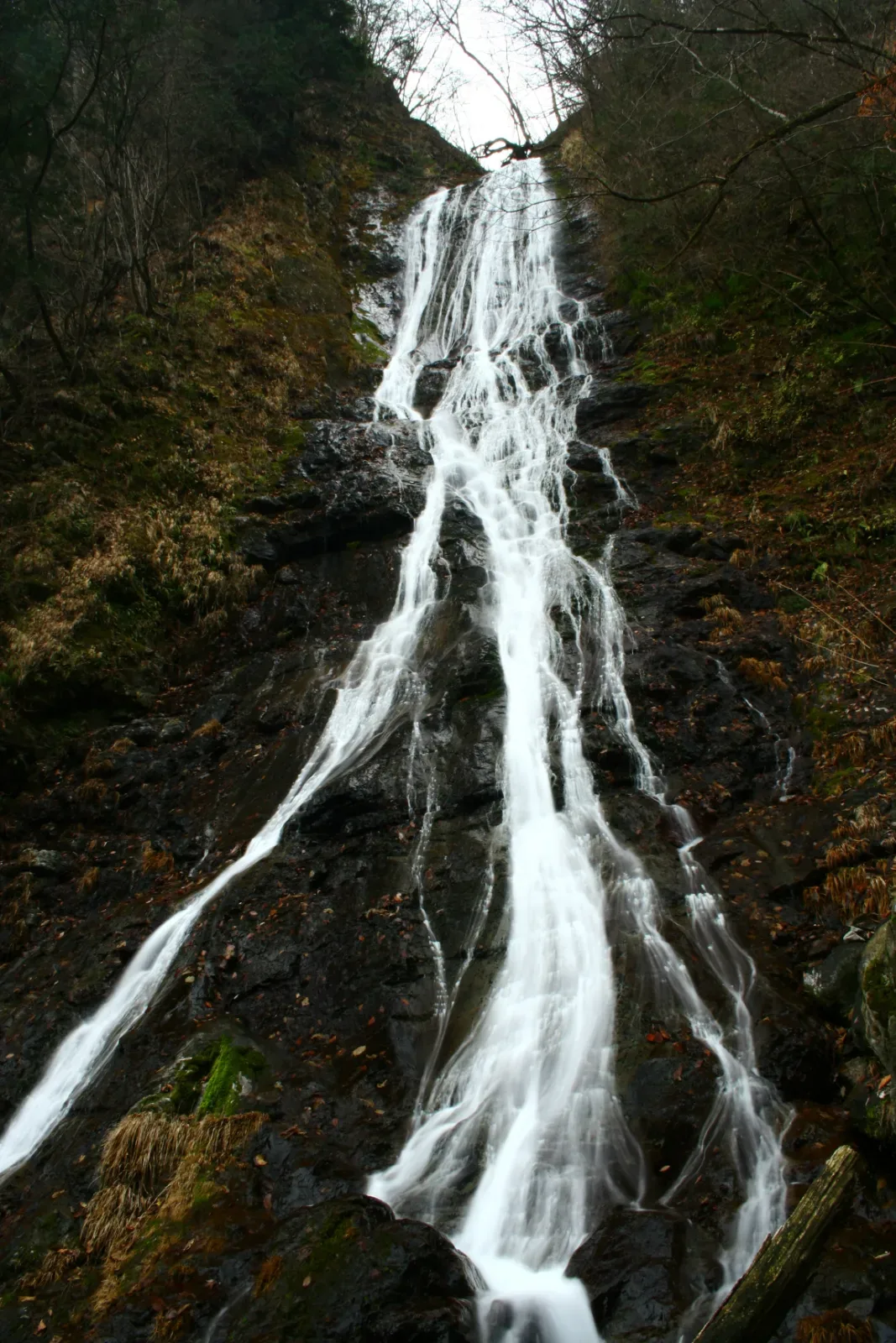 丸神の滝