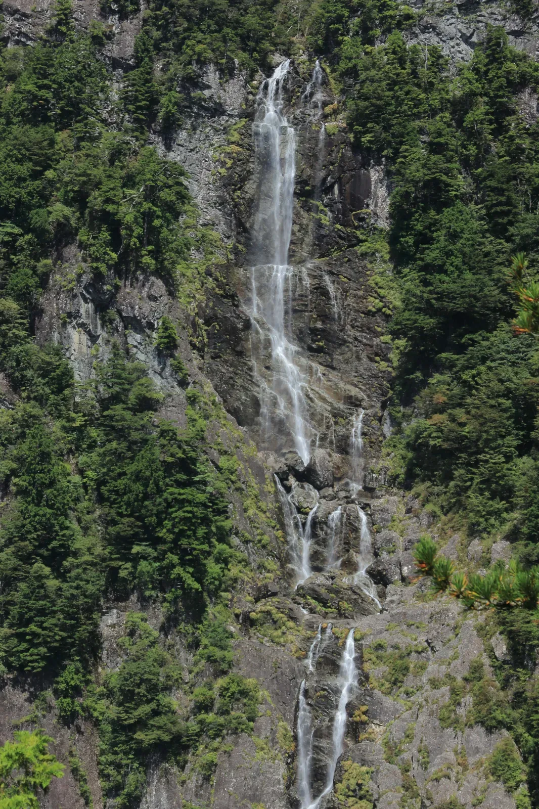 中の滝（大台ヶ原）