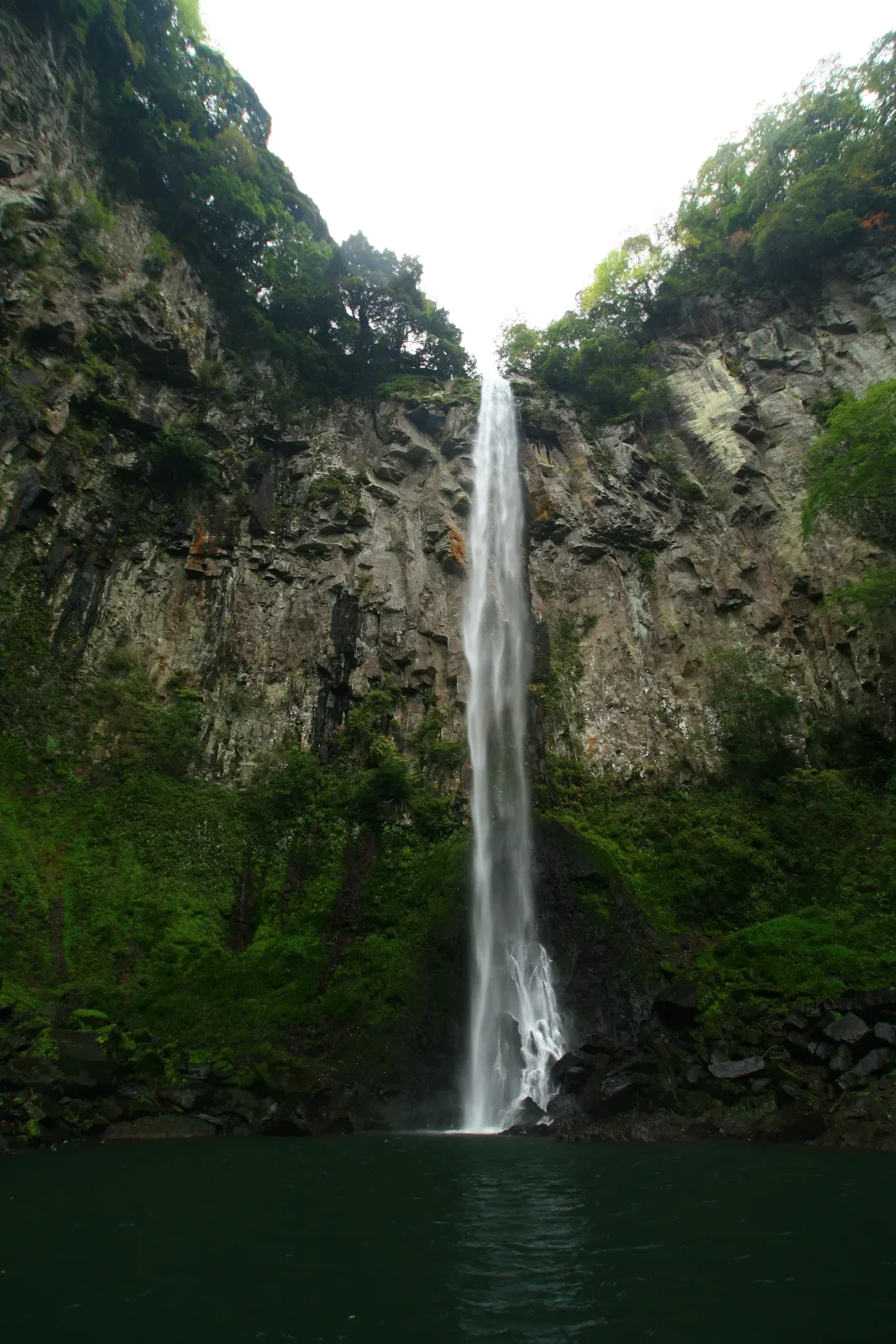 東椎屋の滝